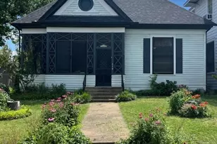 626 W Chestnut St, Denison, TX 75020 - Photo 1