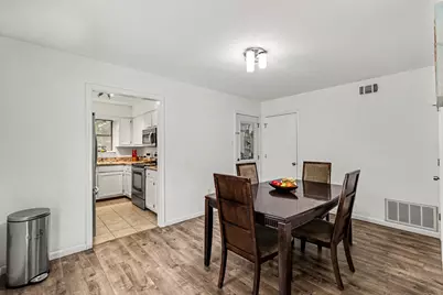 525 Rawls Circle, Irving, TX 75061 - Photo 6