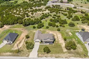 2020 Redemption Dr, Weatherford, TX 76088 - Photo 28