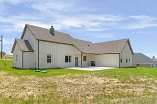 2020 Redemption Dr, Weatherford, TX 76088 - Photo 26