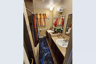 2017 Meadow Glen, Irving, TX 75060 - Photo 10
