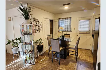 2017 Meadow Glen, Irving, TX 75060 - Photo 8