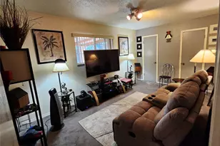 2017 Meadow Glen, Irving, TX 75060 - Photo 12
