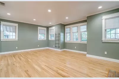 2208 Mistletoe Avenue, Fort Worth, TX 76110 - Photo 10