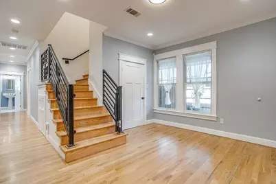 2208 Mistletoe Avenue, Fort Worth, TX 76110 - Photo 8