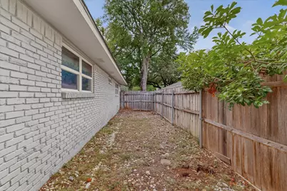 7631 Meadow Road, Dallas, TX 75230 - Photo 38