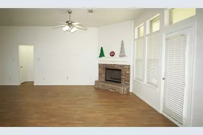 926 Timber Oaks Lane, Arlington, TX 76010 - Photo 4