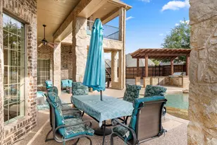 660 Duke Saxony Dr, Lewisville, TX 75056 - Photo 36