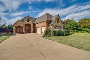 715 Cornell Dr, Rockwall, TX 75087 - Photo 2