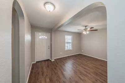 1766 Pioneer Way, Lancaster, TX 75146 - Photo 2