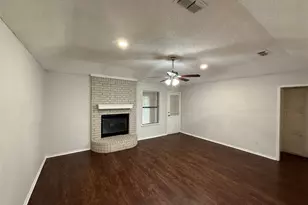 221 Arnold St, Crowley, TX 76036 - Photo 2