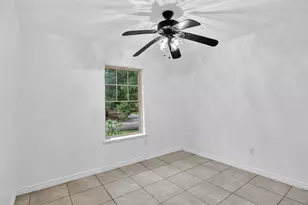 516 Post Oak Ln, Burleson, TX 76028 - Photo 12