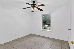 516 Post Oak Ln, Burleson, TX 76028 - Photo 10