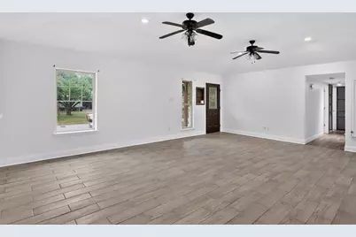 516 Post Oak Lane, Burleson, TX 76028 - Photo 6