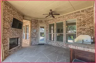 8108 Oak Knoll Dr, North Richland Hills, TX 76182 - Photo 4