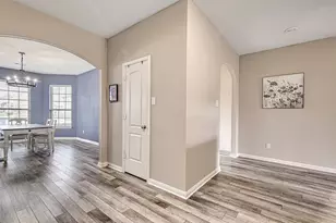 1813 Rialto Ln, Crowley, TX 76036 - Photo 10