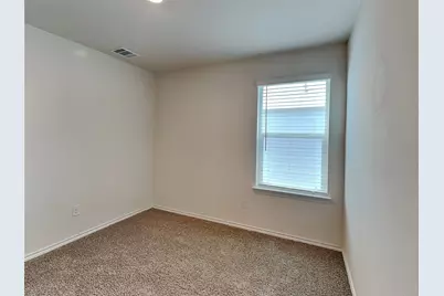 422 Tall Cedar Way, Princeton, TX 75407 - Photo 14