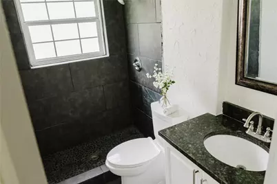 1528 Longview Street, Mesquite, TX 75149 - Photo 6