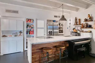 2711 Hood St, Dallas, TX 75219 - Photo 8