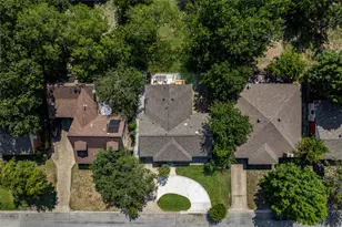 707 S College St, McKinney, TX 75069 - Photo 34