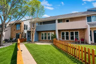 1626 Choteau Cir, Grapevine, TX 76051 - Photo 2