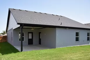 912 Avagail Ave, Springtown, TX 76082 - Photo 2