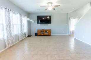 753 Rutherford Dr, Crowley, TX 76036 - Photo 6