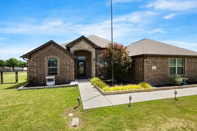 118 High Ridge Court, Decatur, TX 76234 - Photo 2