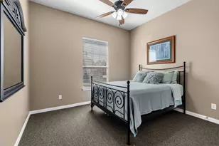 1715 Bluffview Ln, Carrollton, TX 75007 - Photo 18