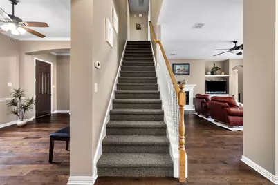 1715 Bluffview Lane, Carrollton, TX 75007 - Photo 20