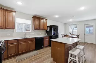 921 Shire Ave, Haslet, TX 76052 - Photo 12
