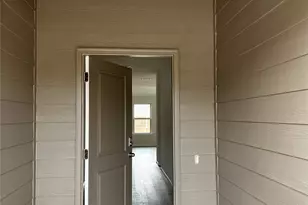 2304 Alamo Dr, Sherman, TX 75090 - Photo 10