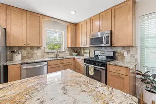 733 Kirkwood Dr, Dallas, TX 75218 - Photo 14