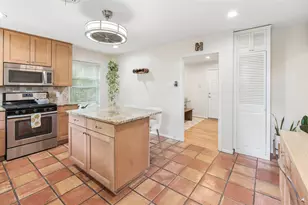 733 Kirkwood Dr, Dallas, TX 75218 - Photo 16