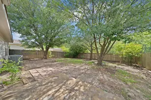 1405 Oak Hollow Ln, Anna, TX 75409 - Photo 2