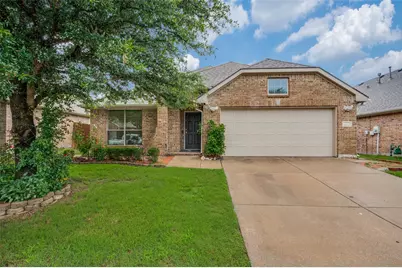 2100 Scott Creek Drive, Little Elm, TX 75068 - Photo 2
