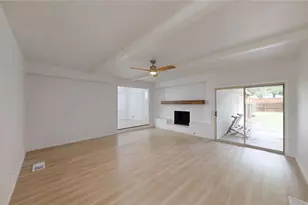 4553 Ivy Dr, Mesquite, TX 75150 - Photo 4