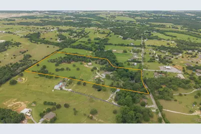 2403 County Road 2224, Decatur, TX 76234 - Photo 2