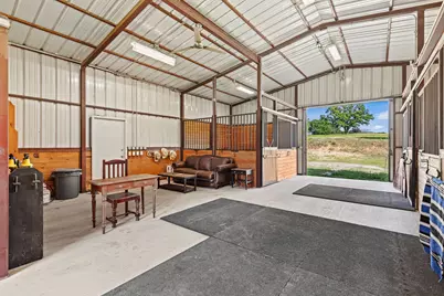 2403 County Road 2224, Decatur, TX 76234 - Photo 32