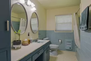 1905 Thomas Pl, Arlington, TX 76010 - Photo 20