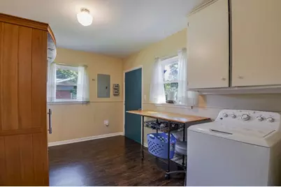 1905 Thomas Place, Arlington, TX 76010 - Photo 8