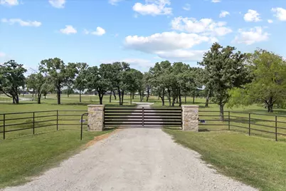 10701 Osburn Road, Pilot Point, TX 76258 - Photo 1