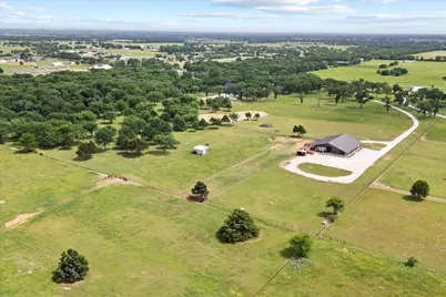 10701 Osburn Road, Pilot Point, TX 76258 - Photo 32