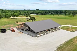 10701 Osburn Rd, Pilot Point, TX 76258 - Photo 4
