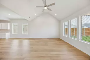 472 Hundred Acre Dr, Waxahachie, TX 75165 - Photo 16