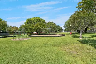15651 Terrace Lawn Cir, Dallas, TX 75248 - Photo 38