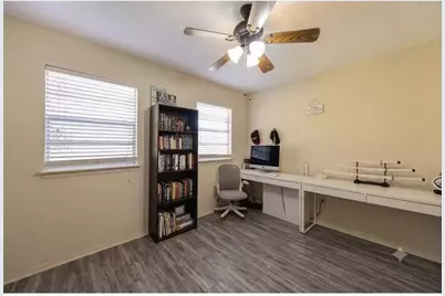 4806 Rollingwood Court, Garland, TX 75043 - Photo 16