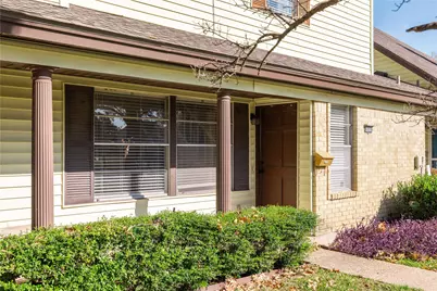 4806 Rollingwood Court, Garland, TX 75043 - Photo 2