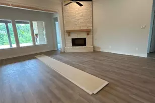 903 Perrin Ln, Van Alstyne, TX 75495 - Photo 4