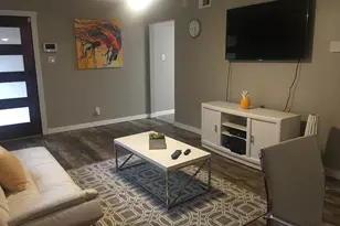 600 N East St, Arlington, TX 76011 - Photo 2